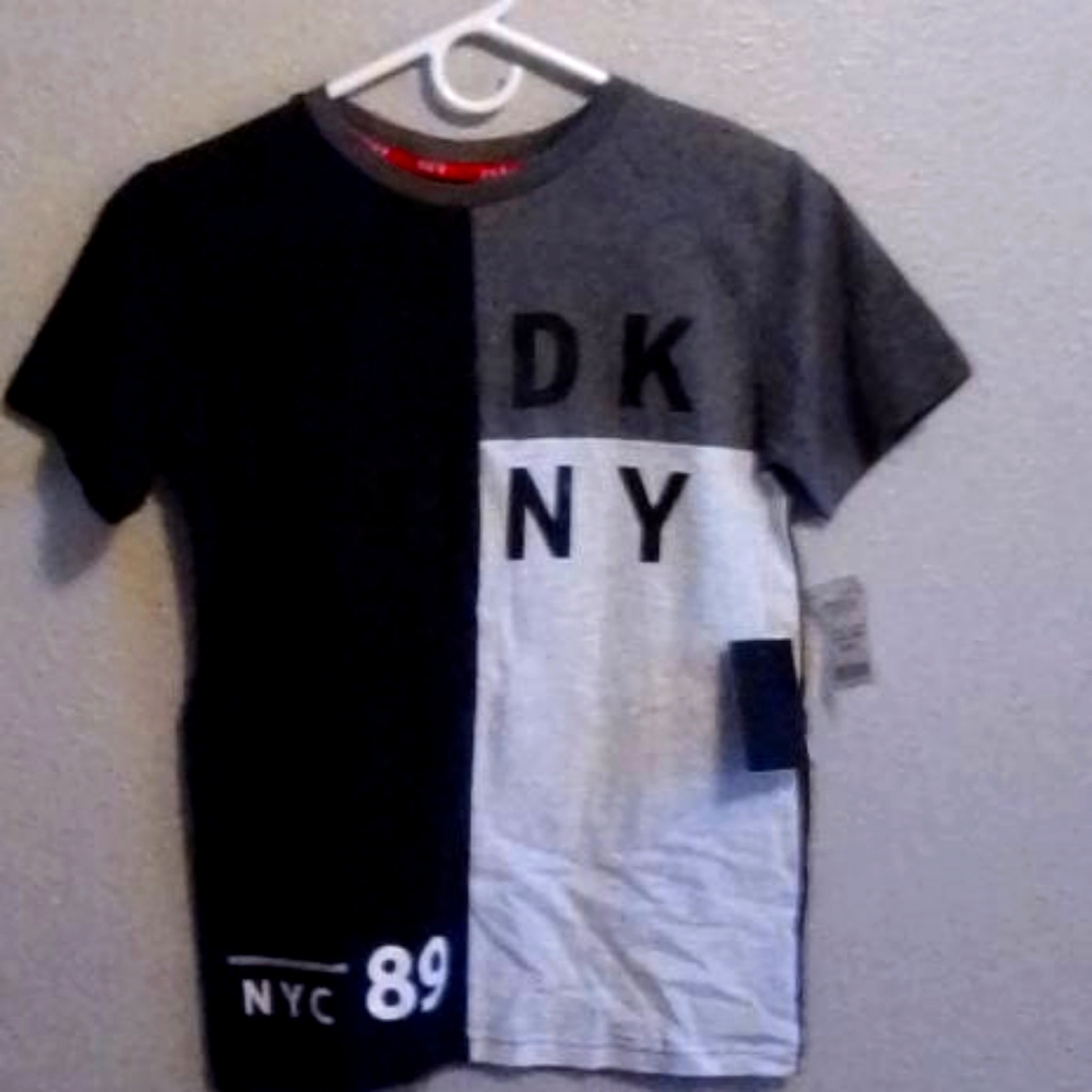 DKNY Black and Grey Short Sleeved Shirt Size M